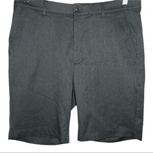 GREG NORMAN GOLD Shorts, Gray Size 32x9